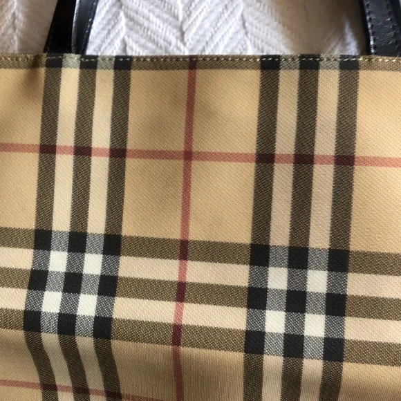 Extra large bag good used condition - Picture 4 of 11